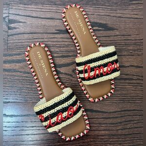 NEW De Siena Giada Benincasa Embroidered Raffia Woven Sandals Size 38 Tan Black